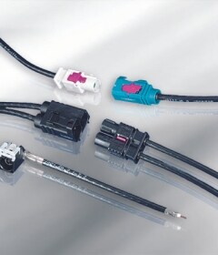 信息娱乐系统线束总成