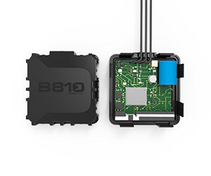 连接天线的弹簧触点