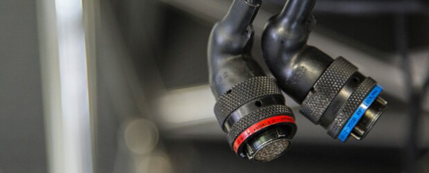 TE 德驰赛车连接器