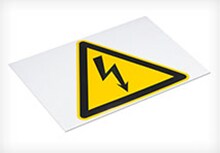 白色背景中的安全标签