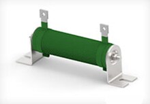 白色背景中的绕线式功率电阻器