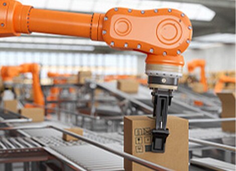 利用由传感器控制的机器人来提高工厂生产力