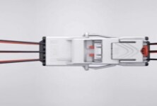 三重锁定电源连接器（PTL）