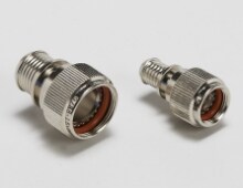 非屏蔽后壳和适配器